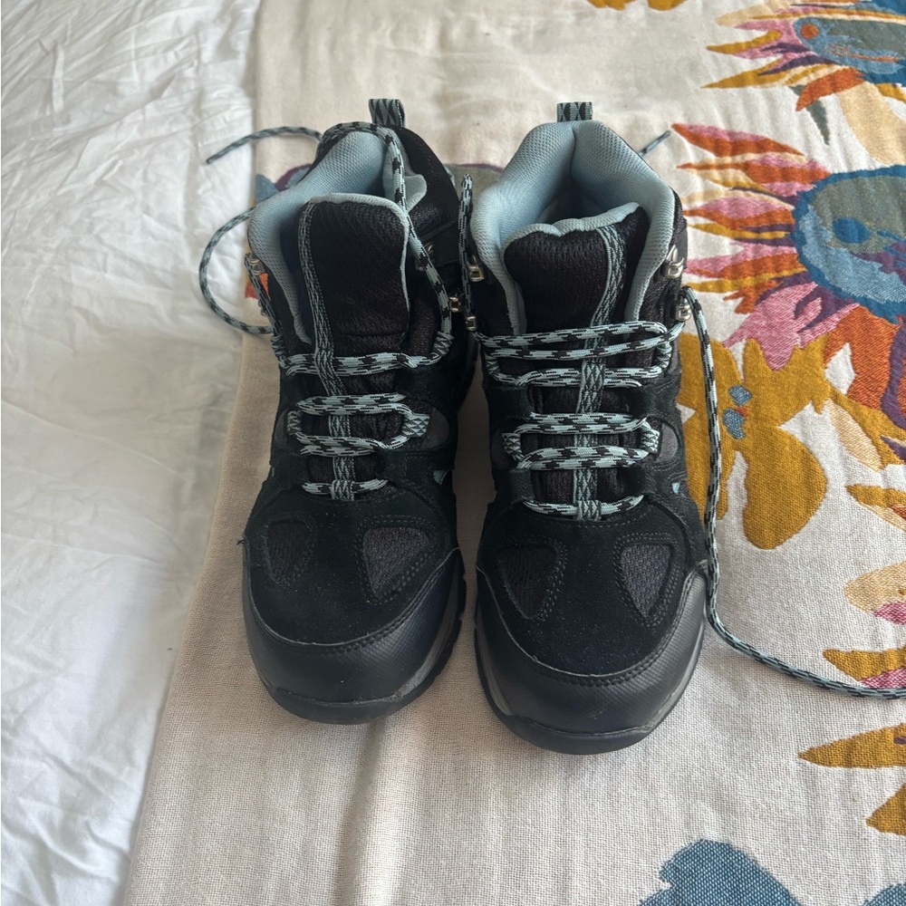 LL BEAN Black and blue Hiking Boots